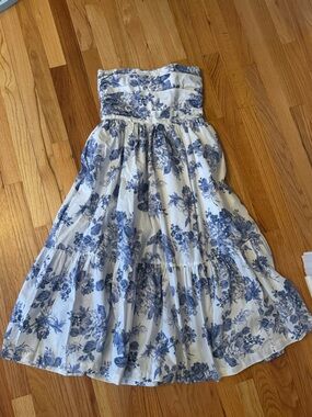 Abercrombie White Blue Floral Strapless Sundress